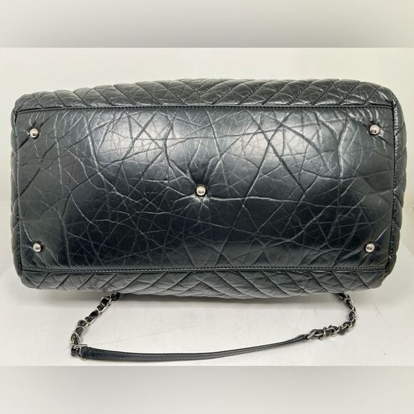 Chanel Soft Bowling Bag Chevron Aged Claf Skin Large Bag - Picture 13 of 13